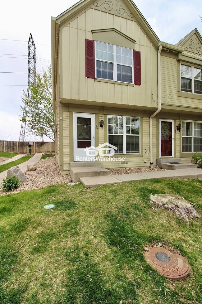 Foto del edificio - Don't miss this - 2BD/2.5BA End-unit Townhome in Indian Creek