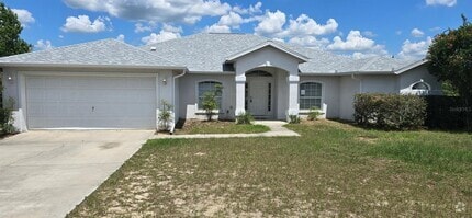 Building Photo - 9995 SW 41st Ave