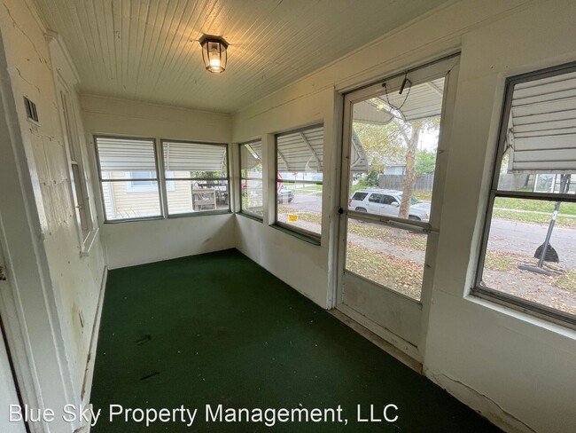 Building Photo - 2 br, 1 bath House - 1439 W 13th St