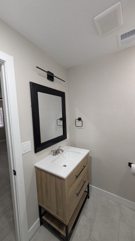 Foto del edificio - 6819 N 81st Ln