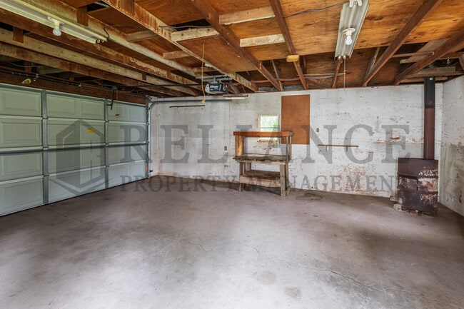 Building Photo - 113 N King St