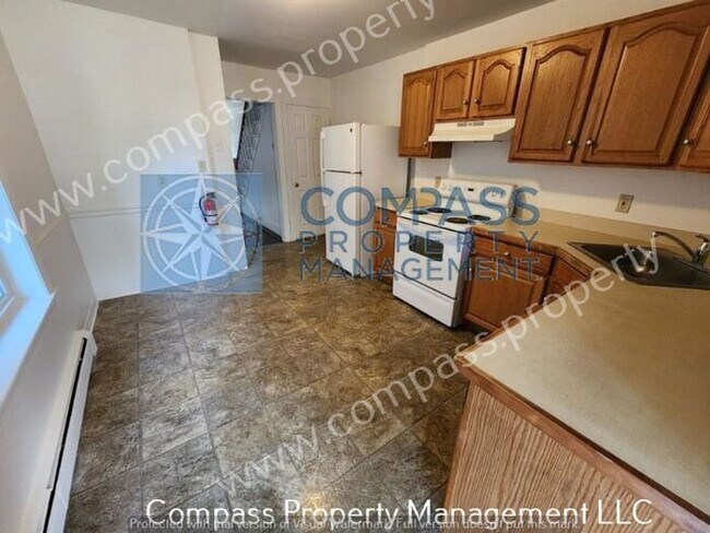 Foto del edificio - $1,595 - 3 Bed, 1 Bath Home - Coatesville
