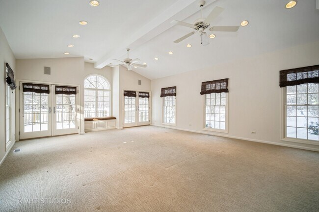 Building Photo - 1694 Clendenin Ln