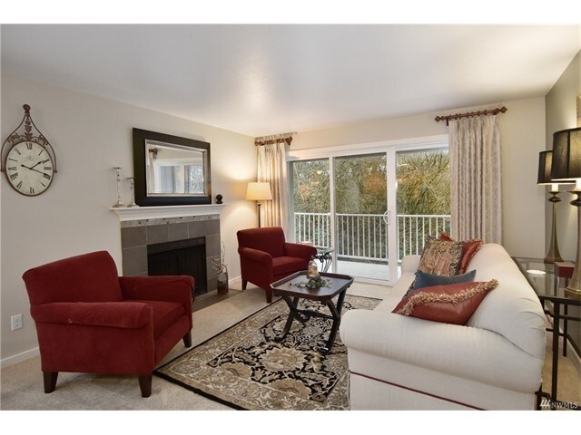 Foto del edificio - condo in Mill Creek - The Auguston