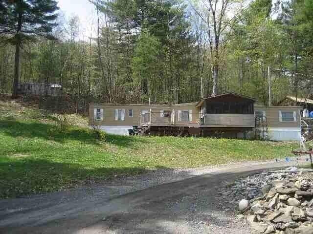 Primary Photo - 102 Miller St