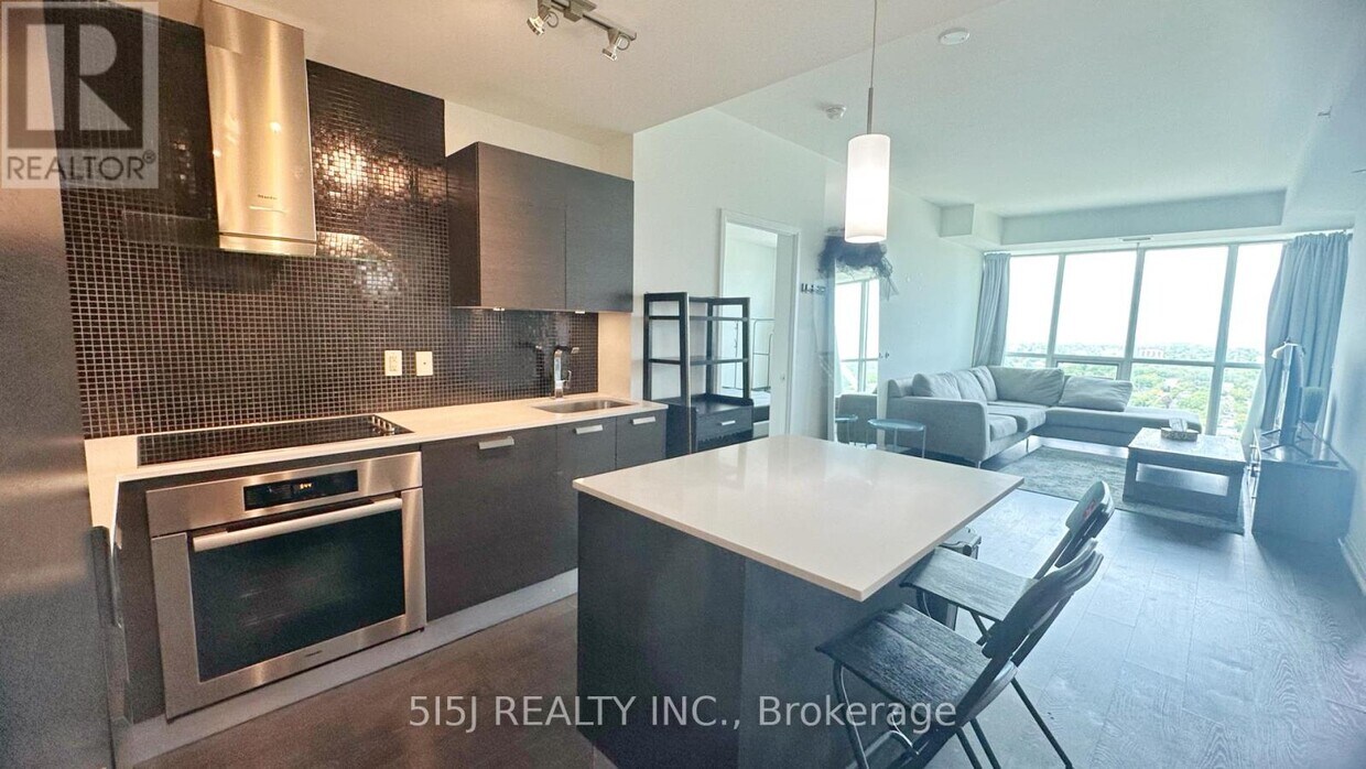 Photo principale - 11-3011 Bogert Ave