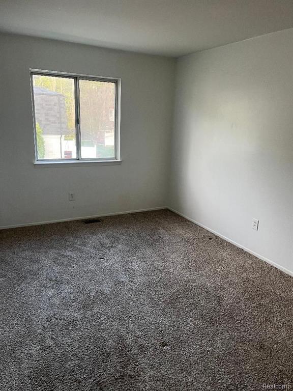 Building Photo - 15574 Dupage Blvd