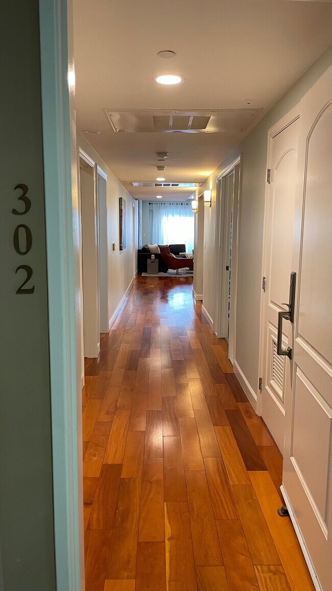 Foto del edificio - 1540 Amherst Ave
