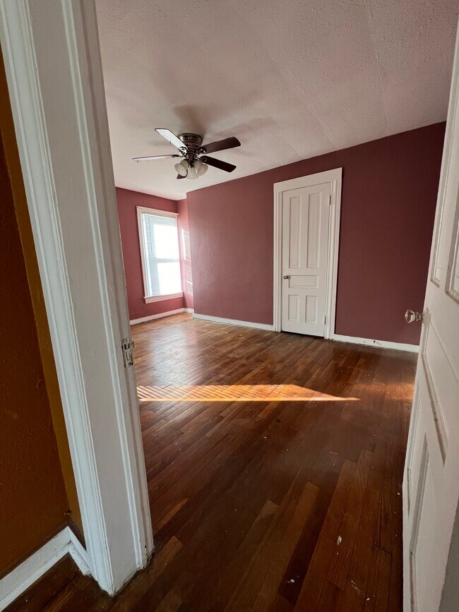 Foto del edificio - 738 Griswold St