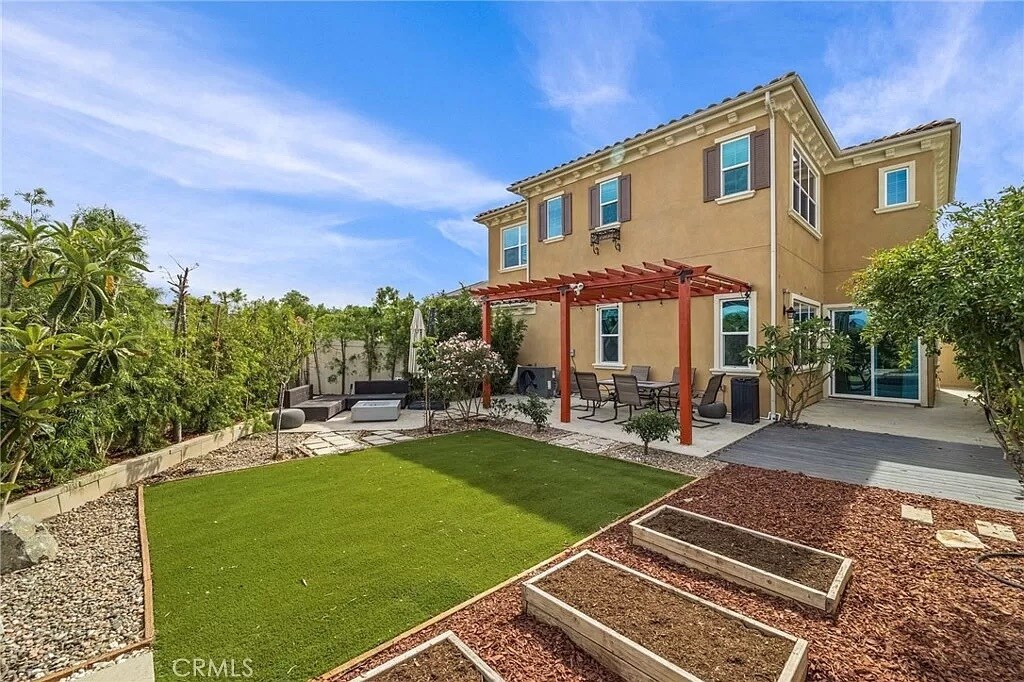 Foto principal - 5202 Arlington Dr