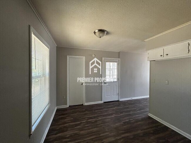 Foto del edificio - 42 Torbrook Cove
