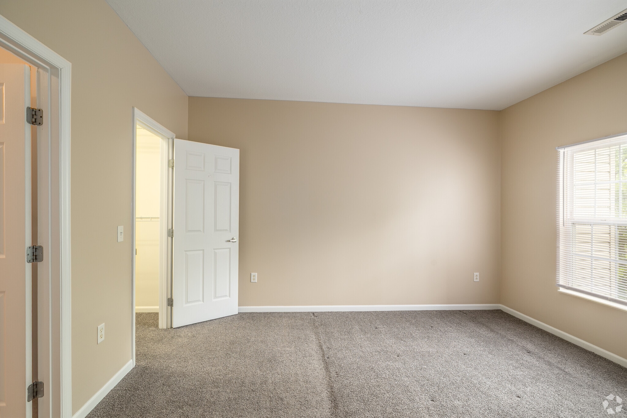 Summit Rise Apartments – photo 5
