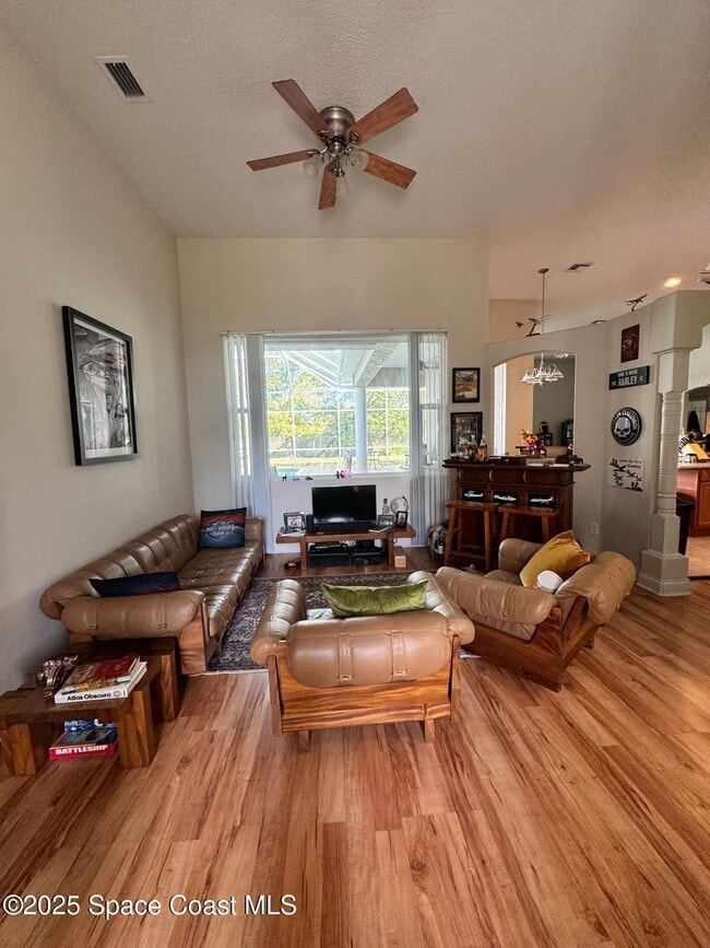 Foto del edificio - 5891 Herons Landing Dr