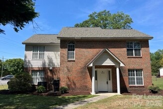 Building Photo - 1000 Mt Holly-Huntersville Rd
