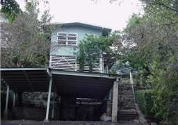 Building Photo - 652 Judd St