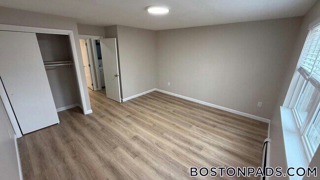 Foto del edificio - 95-101 Upton St.