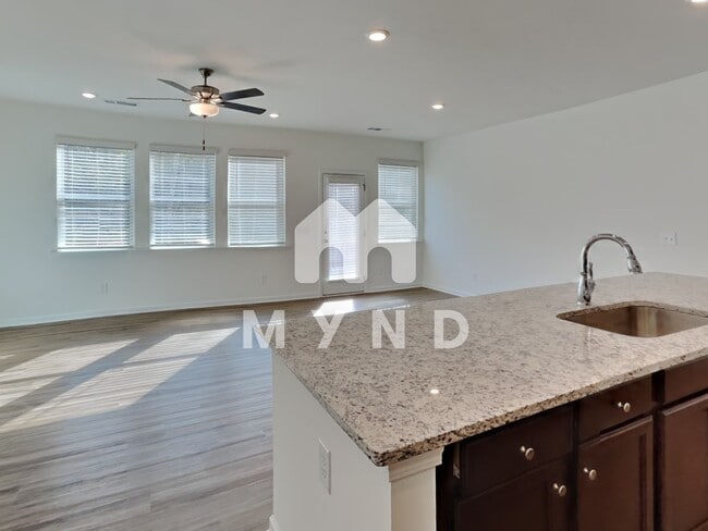 Building Photo - 289 Whitetail Cir