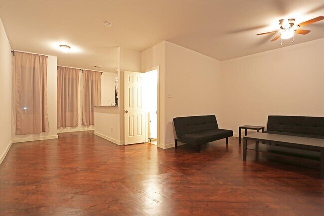 Foto del edificio - 4114 McKinney St