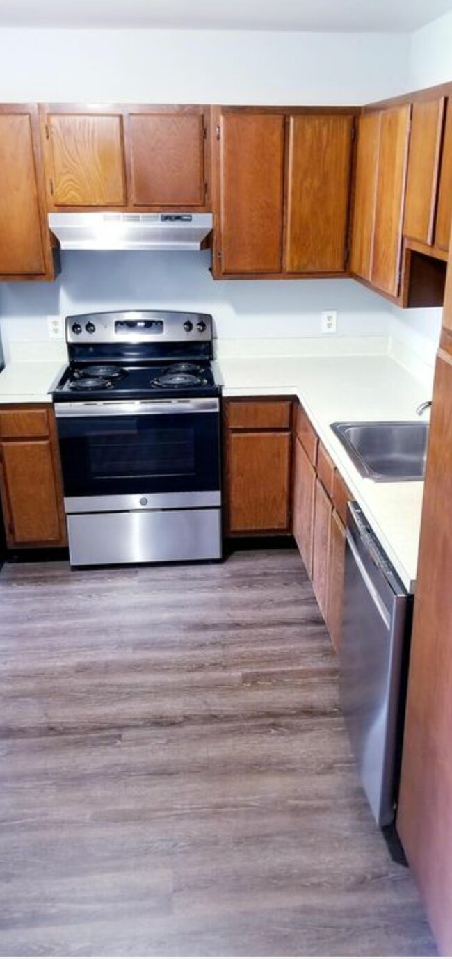 Foto del edificio - 123 E 8th St