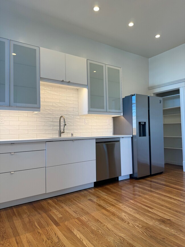 Cocina - 427 Mississippi St