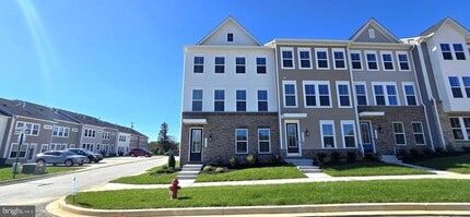 Building Photo - 1726 Blacksmith Wy
