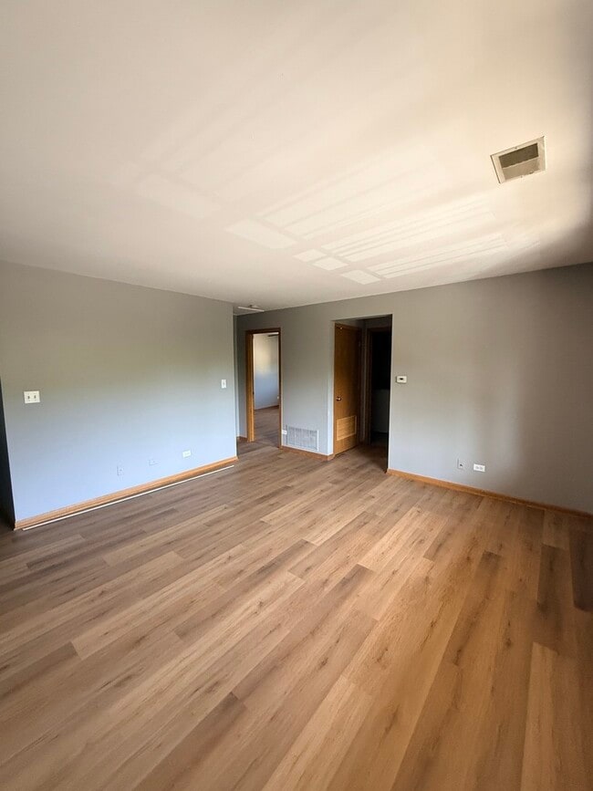 Foto del edificio - 5150 Shadow Creek Dr
