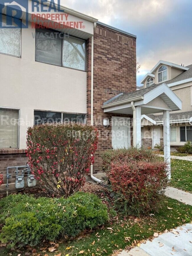 Building Photo - 835 S 835 E
