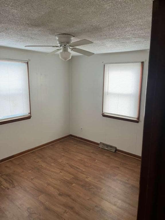 Building Photo - 510 Ellen Dr