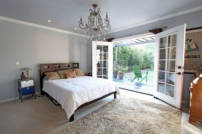 Foto del edificio - 5338 W 119th St
