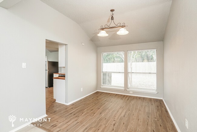 Foto del edificio - 9110 Wilomill Dr