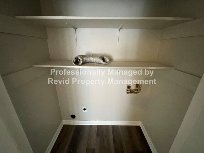 Foto del edificio - Charming 3 Bedroom Home!
