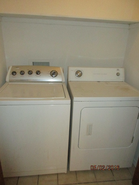 Building Photo - 2503 Turtle Creek Dr