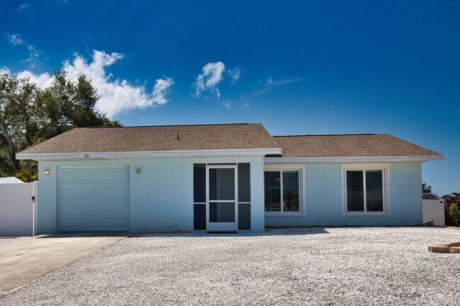 Building Photo - Annual Unfurnished 2 Bedrooms 2 Bathrooms Pool Home Located in South Venice!
