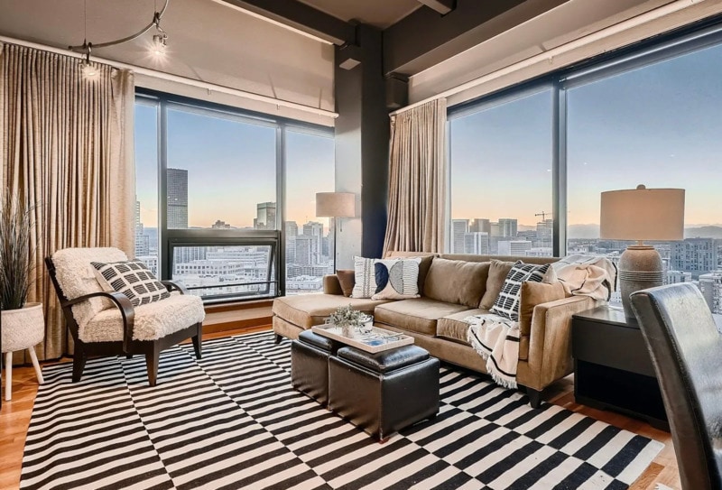 Foto principal - 100 Park Ave W