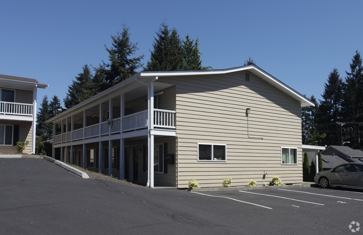 Foto del edificio - Rainier Court Townhomes