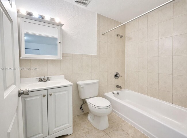 Foto del edificio - 2471 NW 18th Terrace