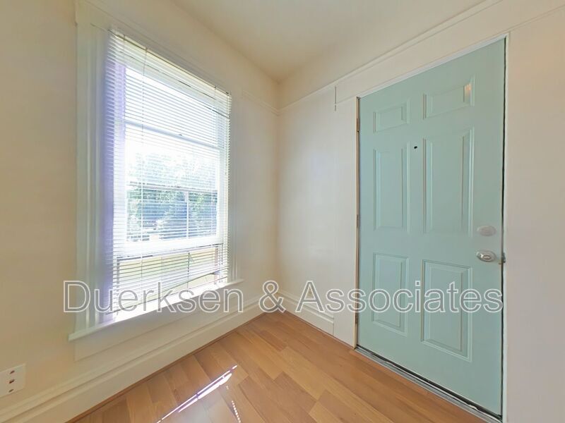 Foto principal - 1363 NW Monroe Ave