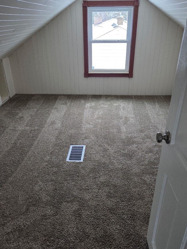 Foto del edificio - 2108 Tackle St