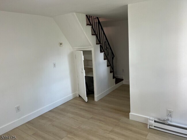 Foto del edificio - 1300 Pierce St