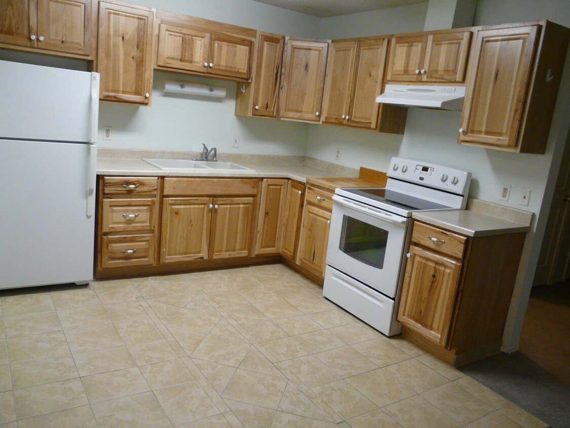 New Cabinets in some units - 3288 Adams Dr