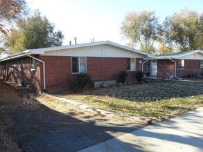 Building Photo - 196 Baird Ave