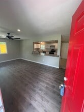 Building Photo - 2734 Ash Rd