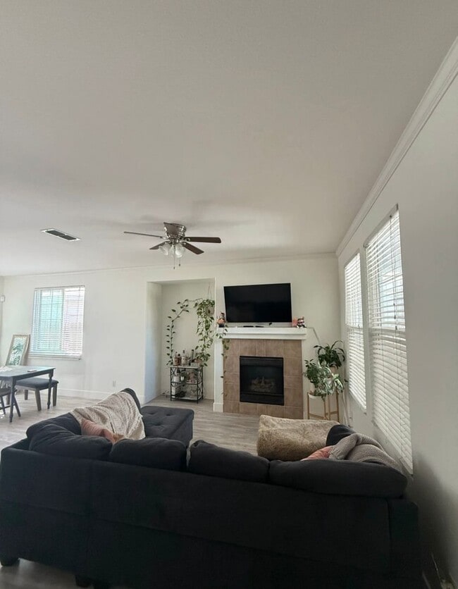 Foto del edificio - Adorable 3 bedroom 2 bath home