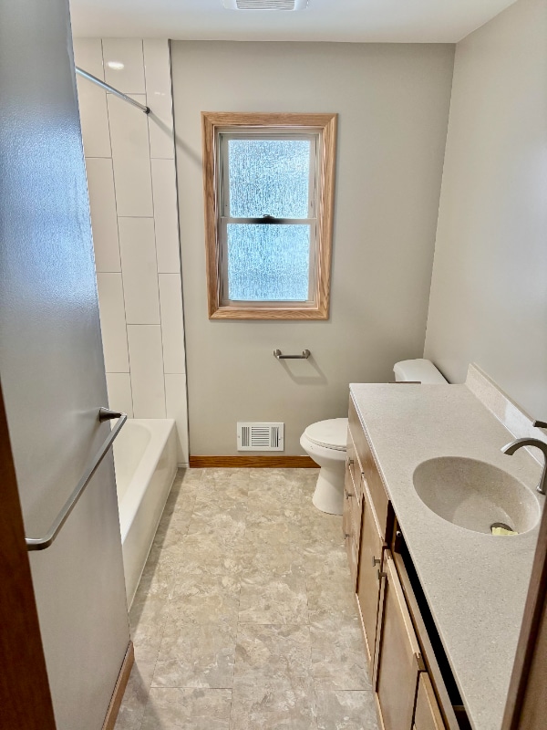 Building Photo - 6108 France Ave S