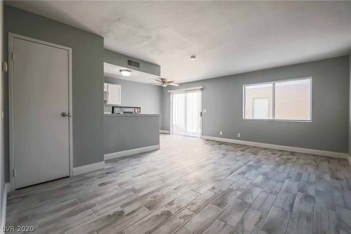 Foto principal - 5127 Greene Ln