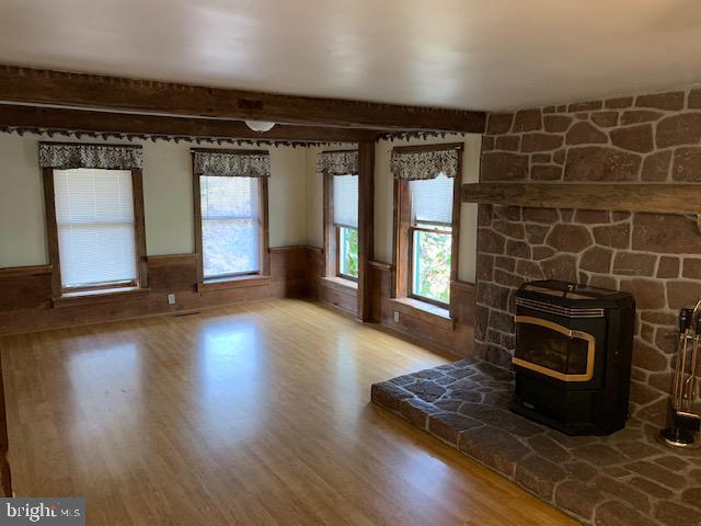 Foto del edificio - 712 Maple St