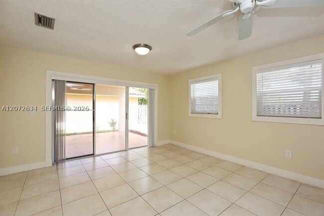 Building Photo - 11255 SW 143rd Ct