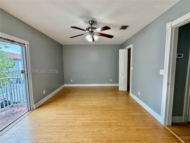 Building Photo - 2825 SW 127th Way