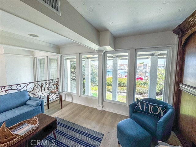Building Photo - 16355 Wimbledon Ln