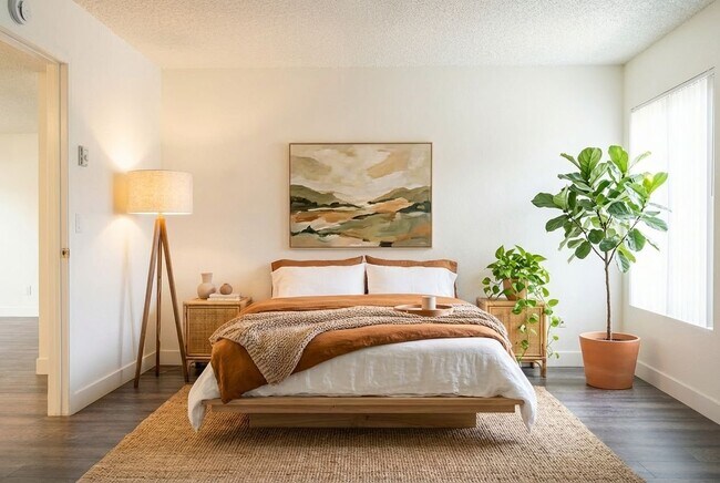 Foto del edificio - 1440 Oak Dr